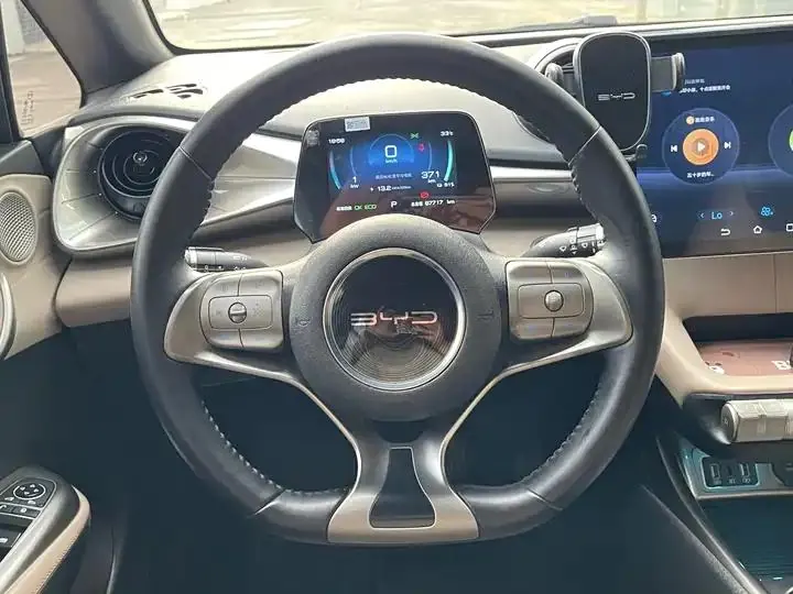 Dolphin 2021 405km Free Edition 10