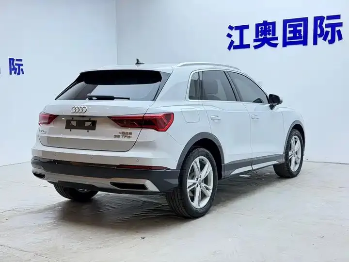 Audi Q3 2021 model 35 TFSI Fashion Dynamic Edition 17