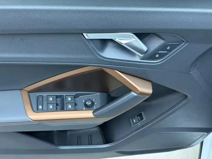 Audi Q3 2021 model 35 TFSI Fashion Dynamic Edition 4