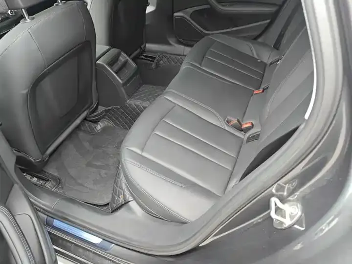Audi A4L 2022 40 TFSI Fashion Elegant 10