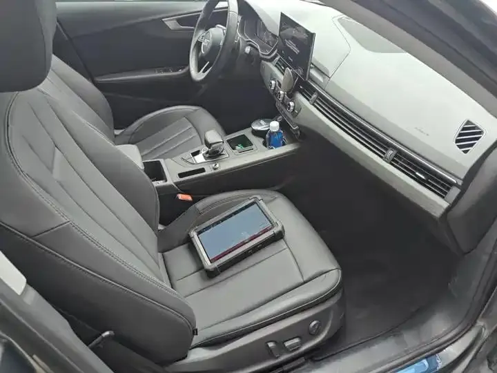 Audi A4L 2022 40 TFSI Fashion Elegant 16