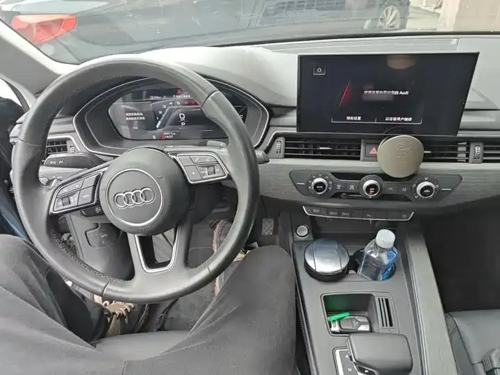 Audi A4L 2022 40 TFSI Fashion Elegant 3