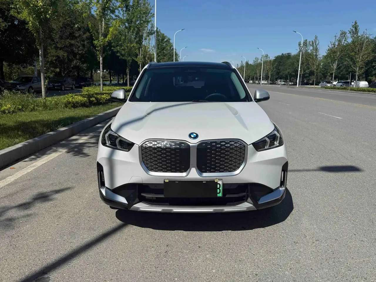 BMW 2023 iX1 eDrive25L eDrive25L m sports suit automatic gear 2