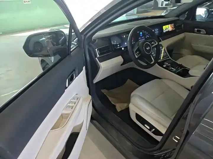 Li ONE 2021 Range-Extended 6-Seater Version 16