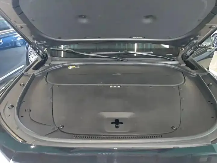 Li ONE 2021 Range-Extended 6-Seater Version 20