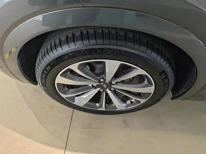 Li ONE 2021 Range-Extended 6-Seater Version 23