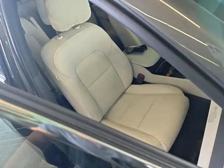 Li ONE 2021 Range-Extended 6-Seater Version 25