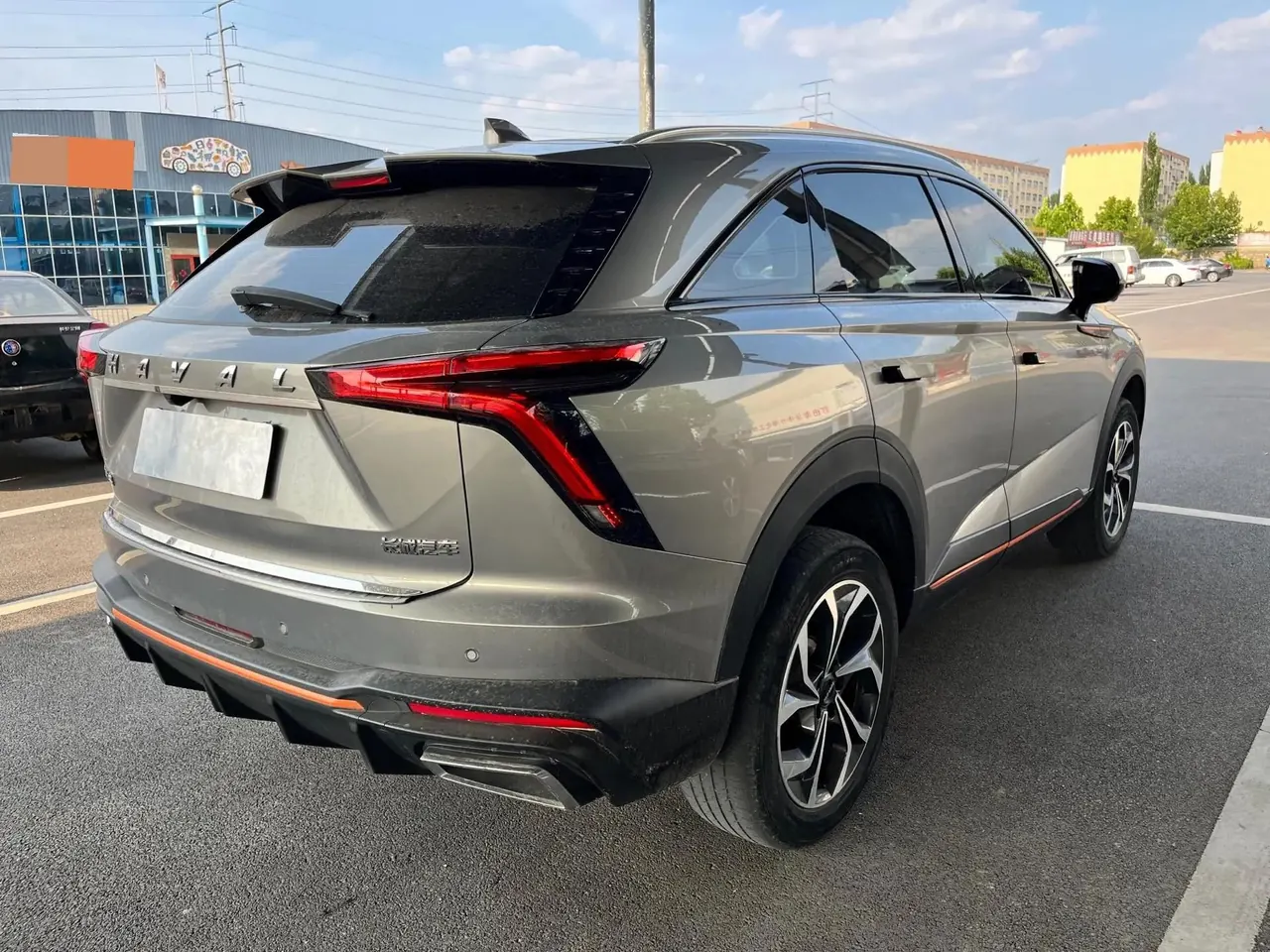 Haval god beast 2022 1.5T smart version 12