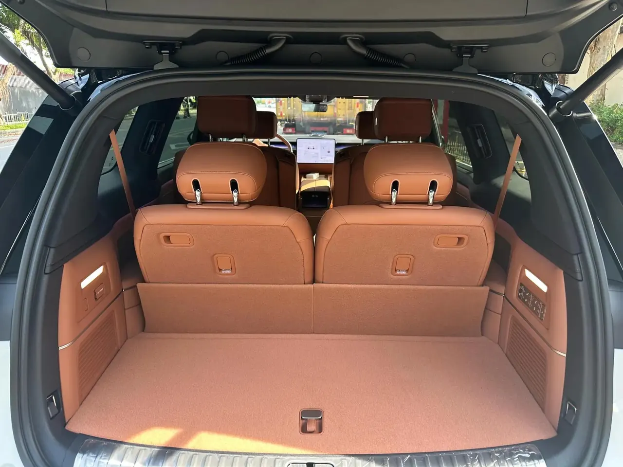 NIO 2026 ES8 6‑Seater Executive Luxury Edition Automatic Transmission 9