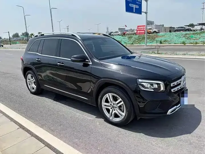 Mercedes Benz GLB 2023 GLB 220 Dynamic 3