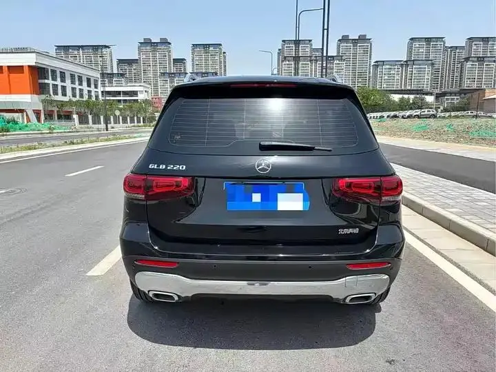 Mercedes Benz GLB 2023 GLB 220 Dynamic 8