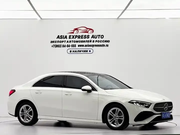 Mercedes Benz Class A 2023 A 180 L 3
