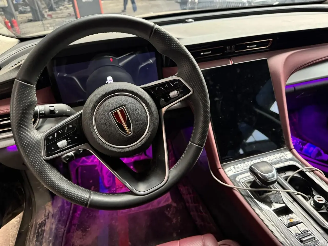 HongQi H5 2023 2.0T Auto Zhilian Flag Chang Edition 4