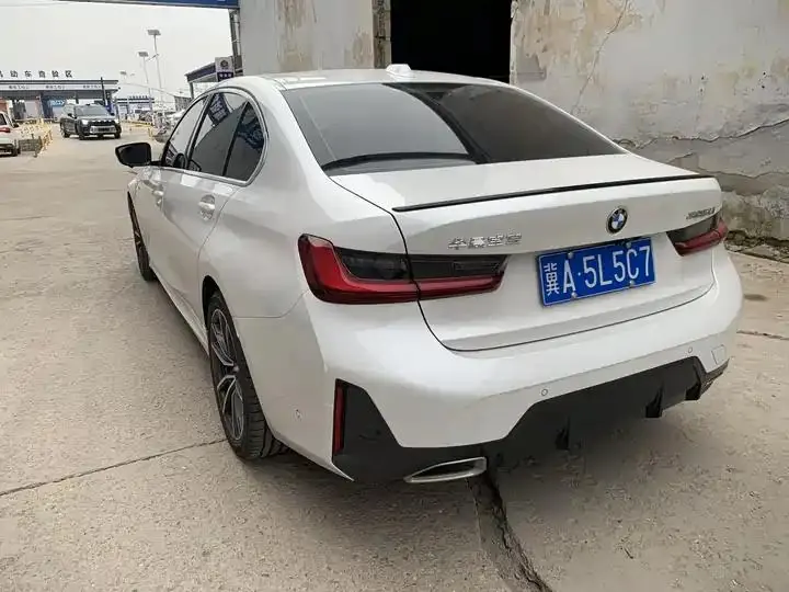 BMW 3 Series 2023 model 325Li M Sport Package 5