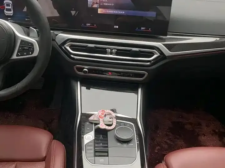 BMW 3 Series 2023 model 325Li M Sport Package 6