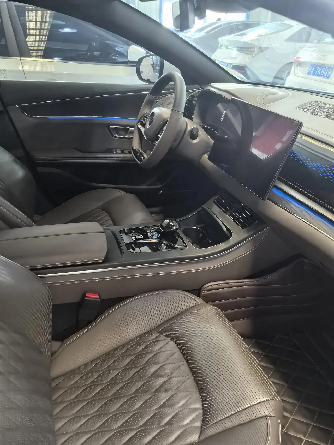 Han 2020 DM four-wheel drive performance version luxury model 3
