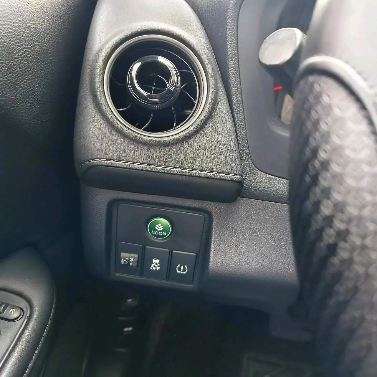 Honda XR-V 2020 1.5L CVT Comfort Edition 10