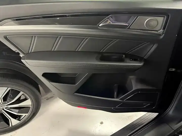 Touang X 2020 Touang X facelift 380TSI 4WD Respect Deluxe Edition 12