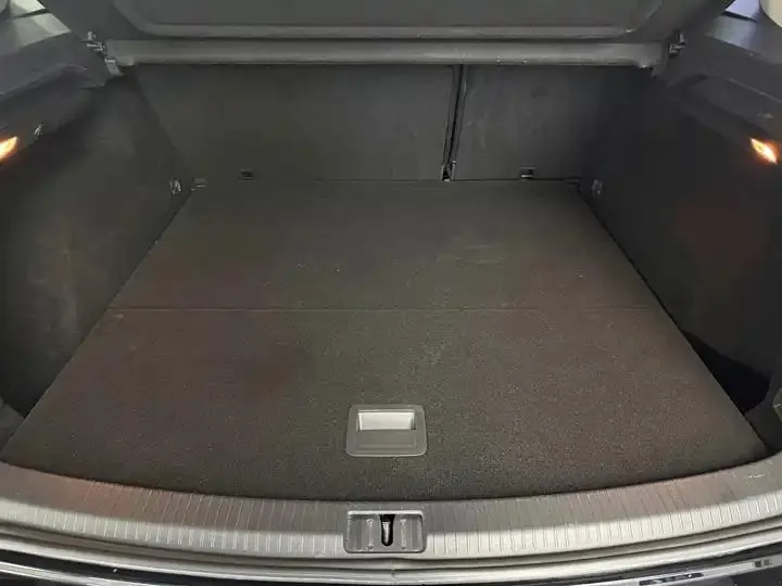 Touang X 2020 Touang X facelift 380TSI 4WD Respect Deluxe Edition 13