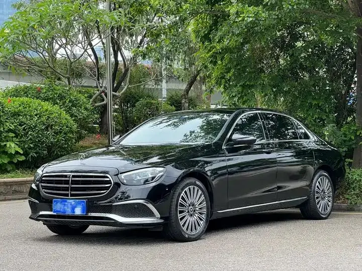 Mercedes Benz E-Class 2022 to E 300 L Fashion - View 1