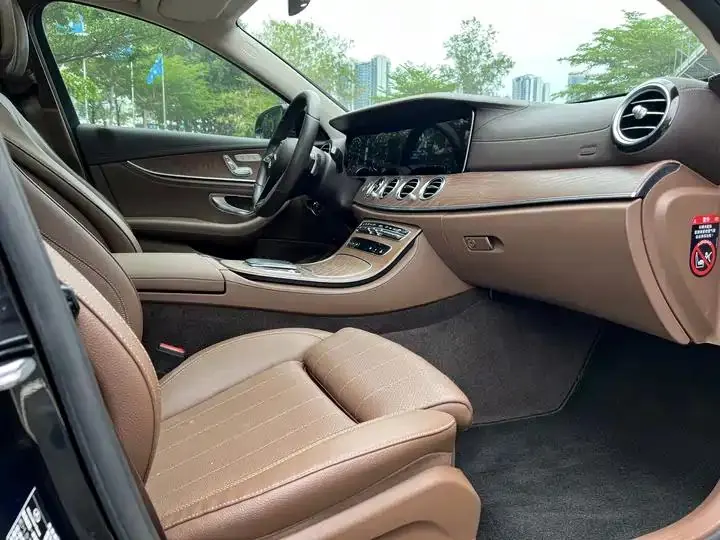 Mercedes Benz E-Class 2022 to E 300 L Fashion 9