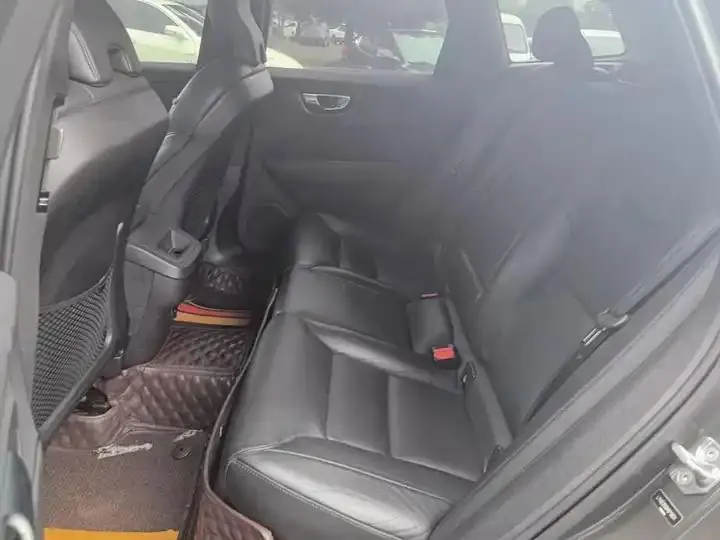 Volvo XC60 2021 T5 4WD Zhiyuan Deluxe Edition 17