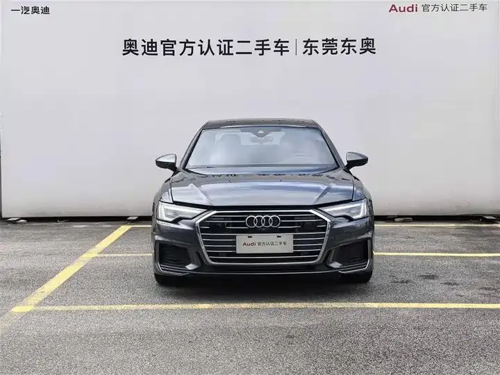 Audi A6L 2022 40 TFSI Deluxe Dynamic 2