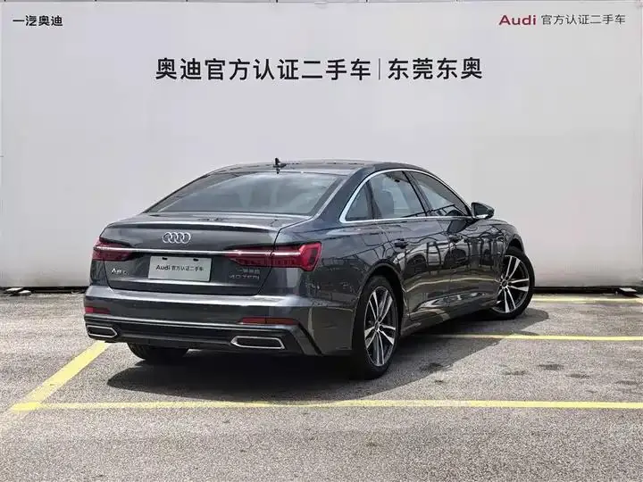 Audi A6L 2022 40 TFSI Deluxe Dynamic 4