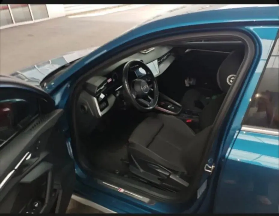 Audi A3 2021 Sportback 35 TFSI Aggressive Sport 7