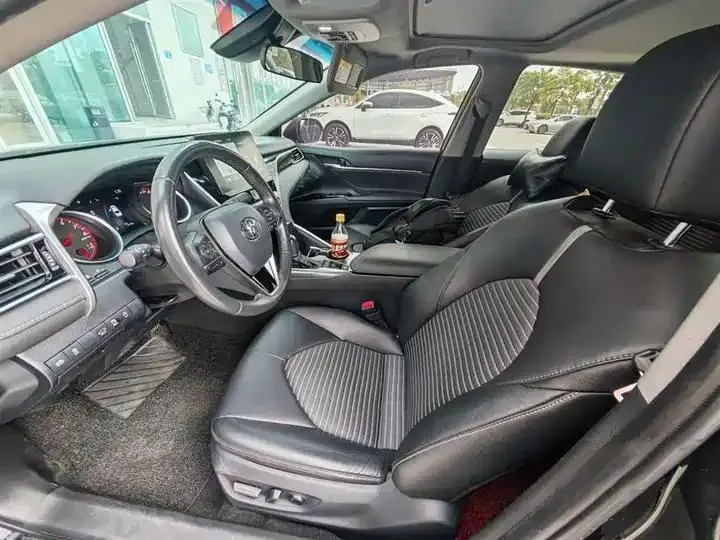 Camry 2022 2.0S Knight Edition 7