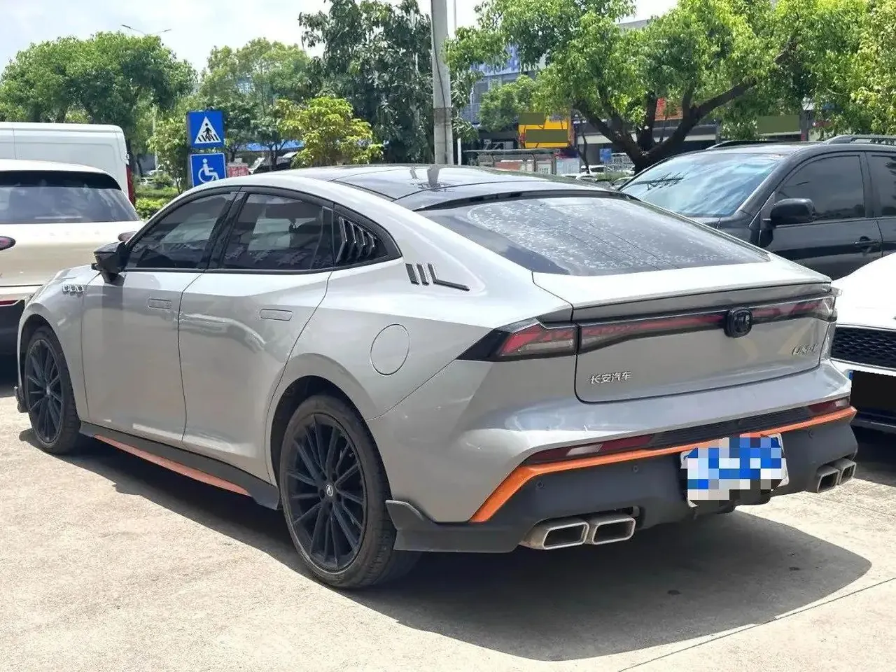 ChangAn 2024 UNI-V 1.5T Prestige Sports Automatic 7