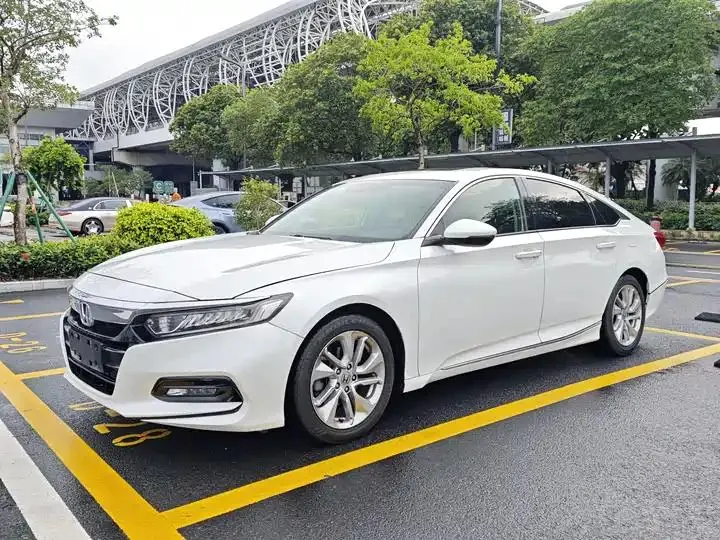 Открыть галерею: Accord 2018 260TURBO Elite Edition National V