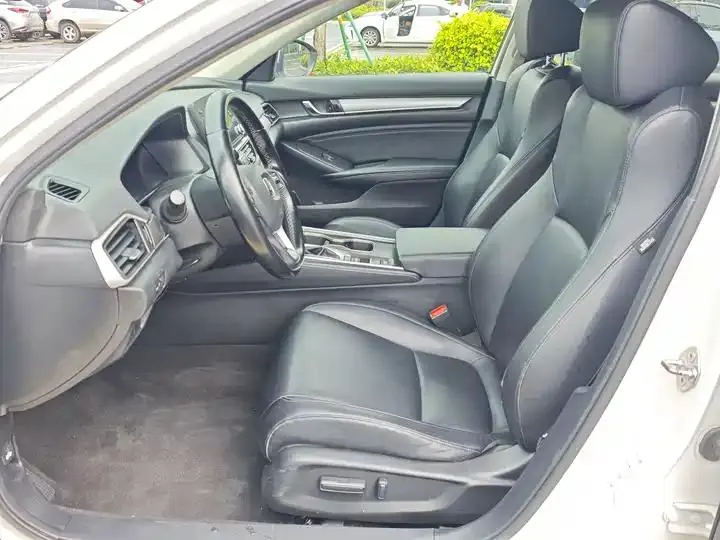 Accord 2018 260TURBO Elite Edition National V 10