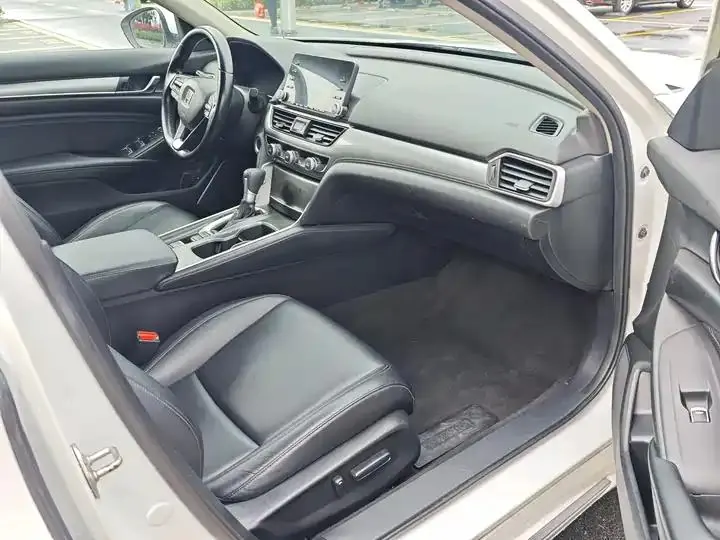 Accord 2018 260TURBO Elite Edition National V 12