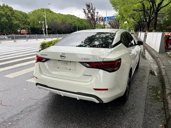 Sylphy 2021 1.6L XL CVT Intelligent Enjoyment Edition 6