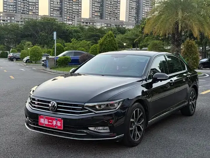 Magotan 2020 330TSI DSG Luxury Edition - View 1