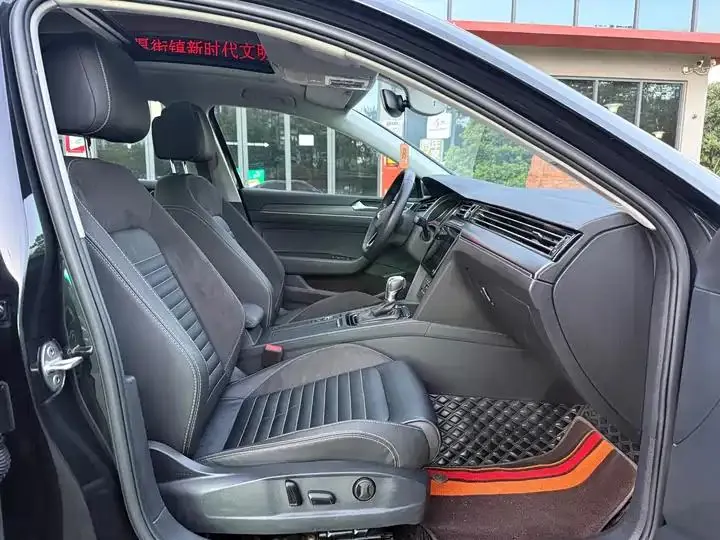 Magotan 2020 330TSI DSG Luxury Edition 13