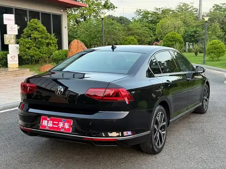 Magotan 2020 330TSI DSG Luxury Edition 4