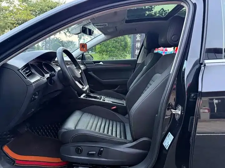 Magotan 2020 330TSI DSG Luxury Edition 8