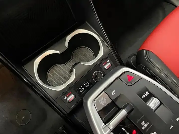 BMW X1 2023 sDrive20Li X Design Set 13