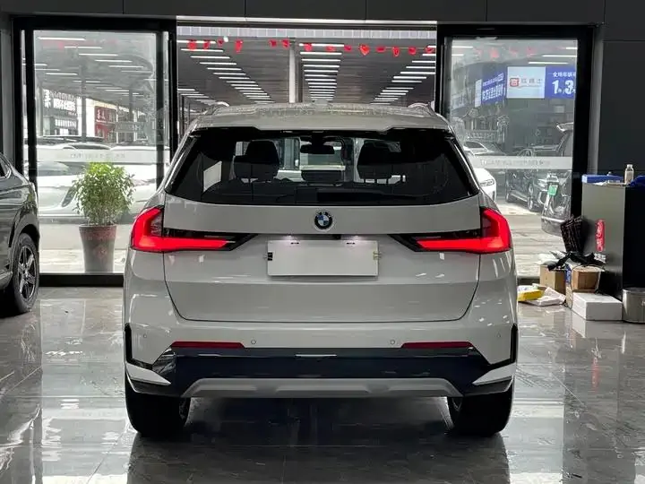 BMW X1 2023 sDrive20Li X Design Set 14
