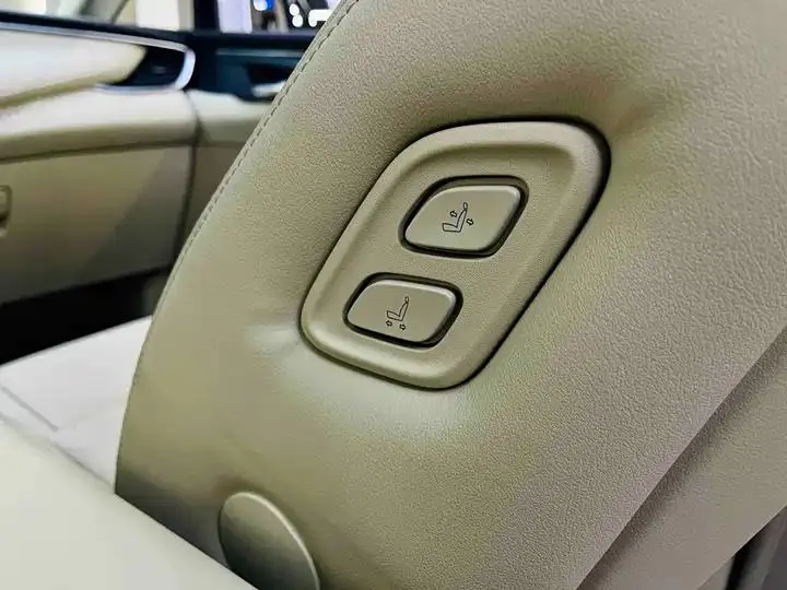 Buick GL8 2023 ES Lu Zun Premium 9