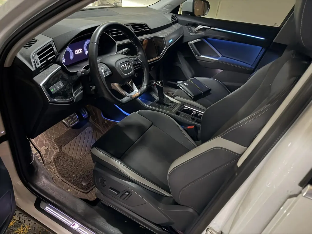 Audi Q3 2021 model 40 TFSI Sporty Edition 4