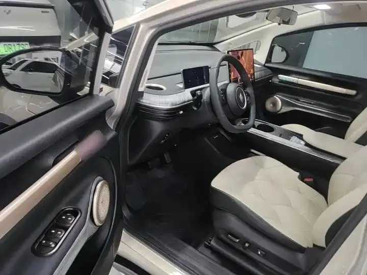 BaoJun Cloud 2023 460 Max LingBox Edition 16