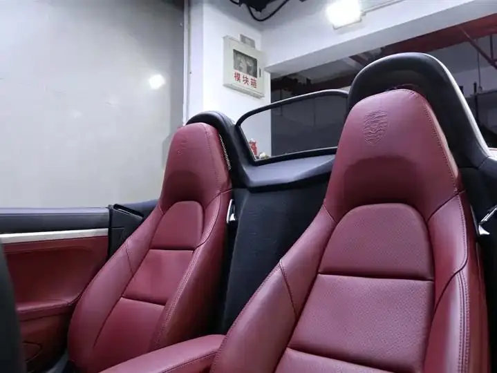 Porsche 718 2022 Boxster 2.0T 18