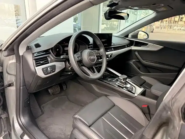 Audi A5 (Imported) 2024 Sportback 40 TFSI Fashion Dynamic 6
