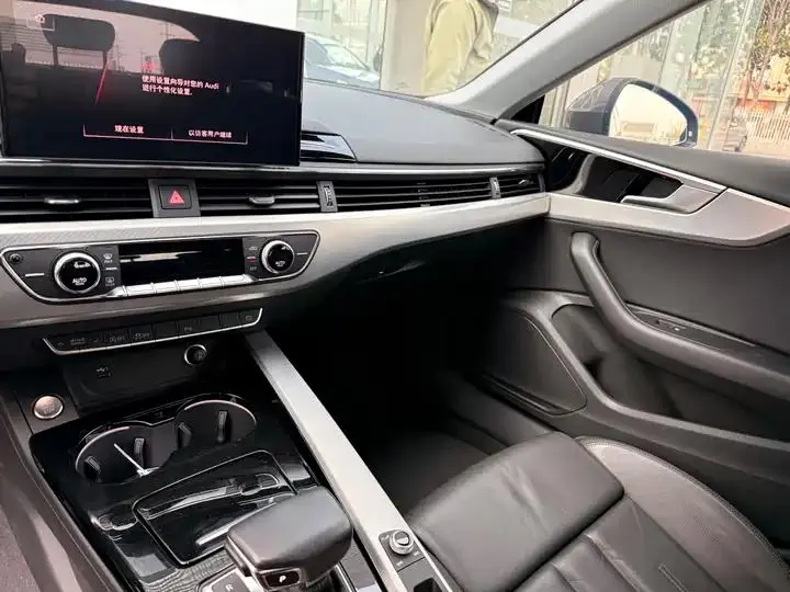 Audi A5 (Imported) 2024 Sportback 40 TFSI Fashion Dynamic 8