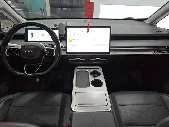 AION Y 2022 Plus 70 Smart Edition 12
