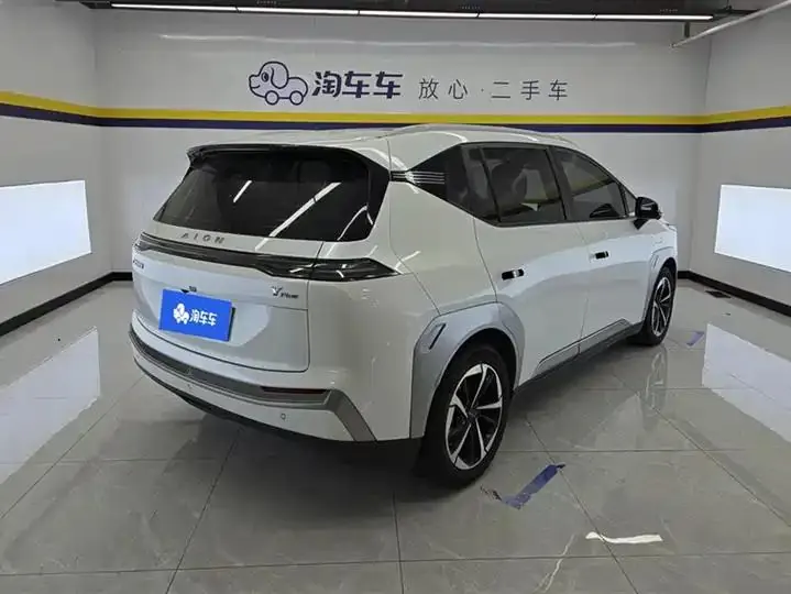 AION Y 2022 Plus 70 Smart Edition 3