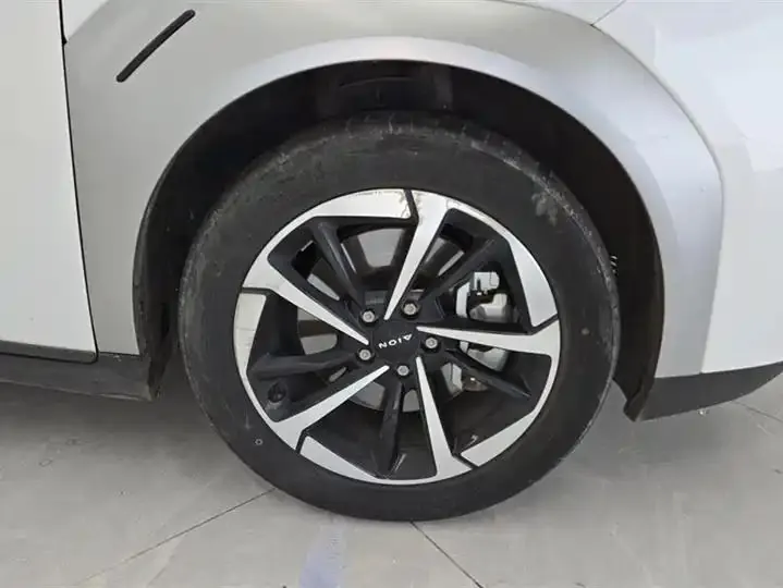 AION Y 2022 Plus 70 Smart Edition 6